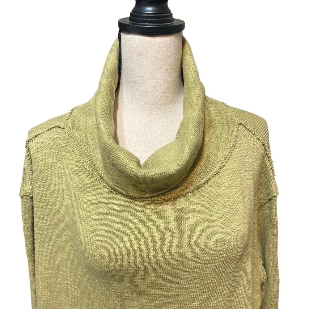 Free People Timmy Turtleneck Moss Green Cowlneck‎ Pullover Oversized Sweater XS